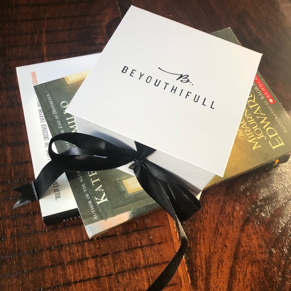 Quartz Watch in Rose Gold - Picture 12 of 16